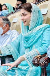 Breeze- Summer 3 Piece - Lawn Embroidered Suit - SN0009