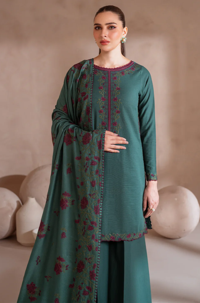 IZNIK - Winter 3PC Dhanak Embroidered Suit - SS0458