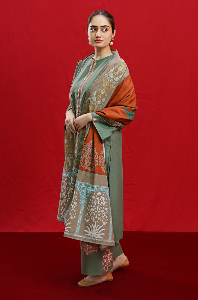 Urge - Winter 3PC Dhanak Embroidered Suit - SS0422