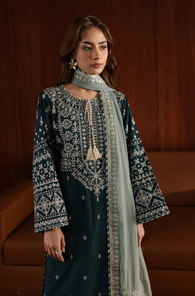 Azure - Winter 3PC Dhanak Embroidered Suit - SS0425