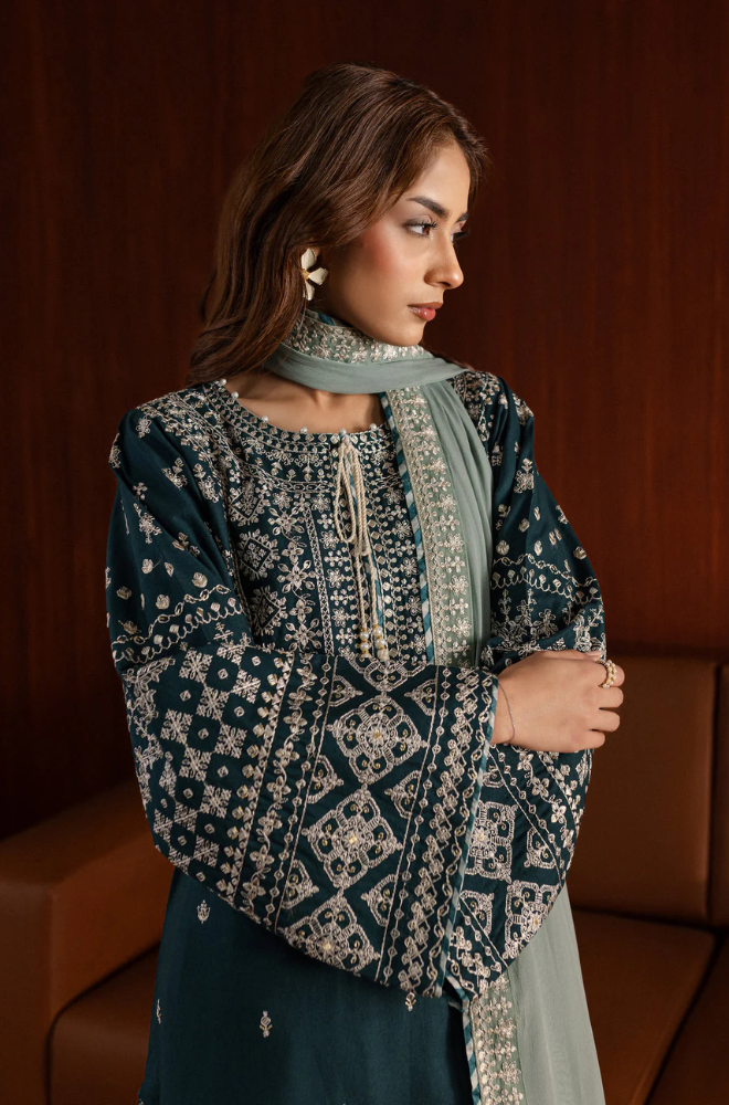 Azure - Winter 3PC Dhanak Embroidered Suit - SS0425