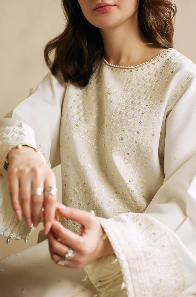 ZARA SHAHJAHAN - Winter 3Pcs Dhanak Embroidered Suit - SU0059