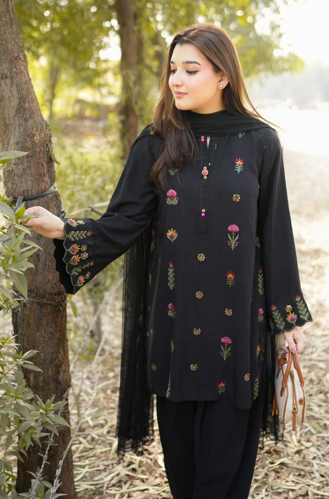 Summer 3PC Lawn Embroidered Suit- SS0737