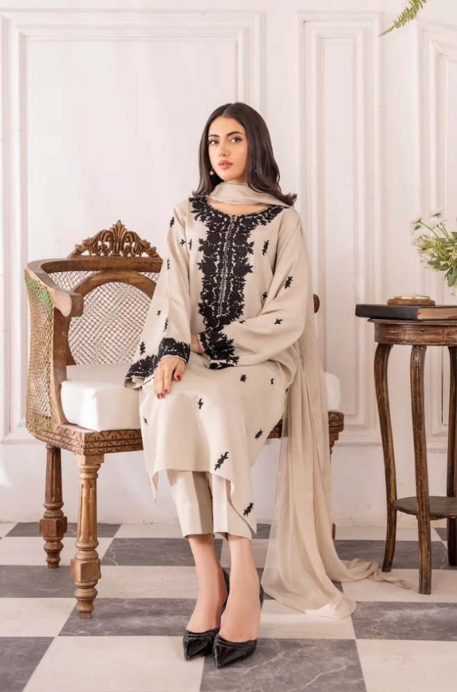 Mirana - 3PC Lawn Embroidered Suit - SU0088