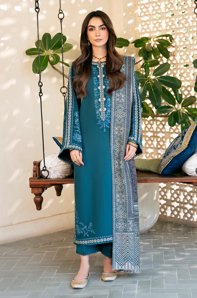 Izel - Winter 3PC Dhanak Embroidered Suit - SS0554