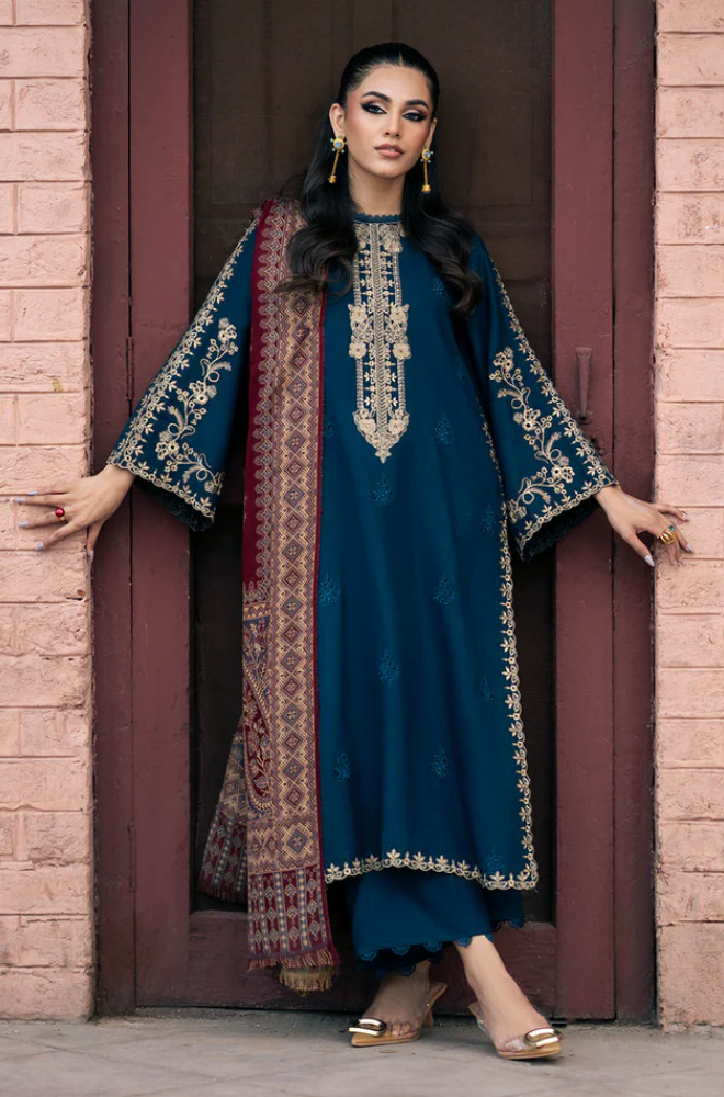 IZEL - Winter 3PC Dhanak Embroidered Suit - SS0481