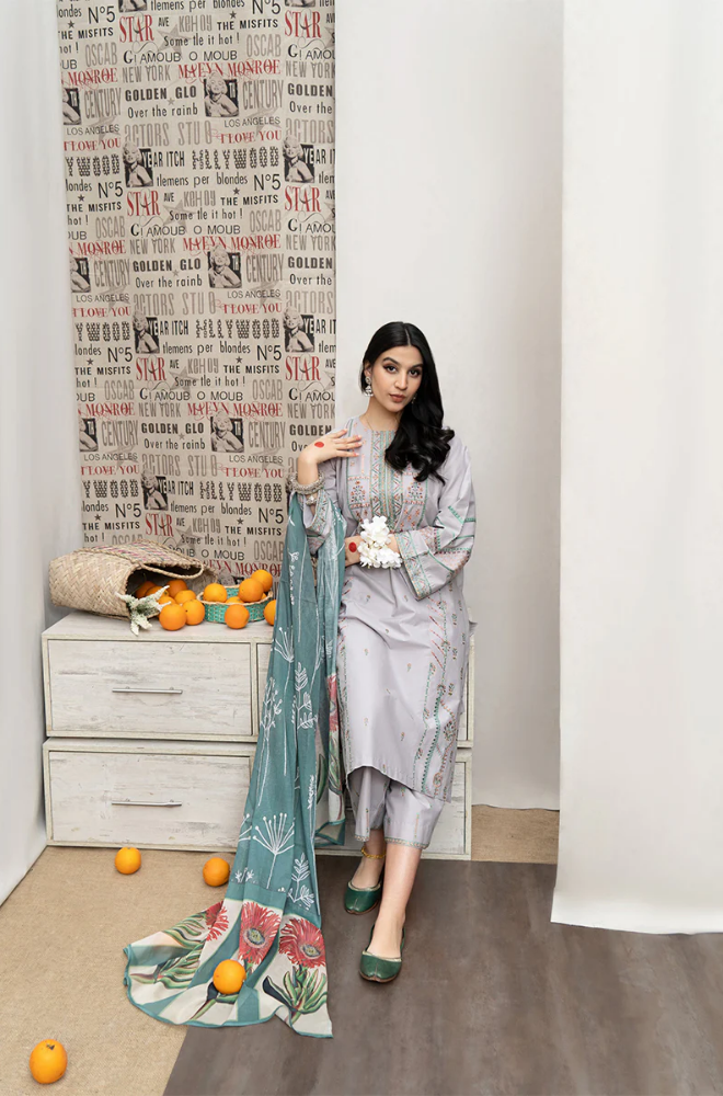 3 Piece - Lawn Embroidered Suit - SU0022