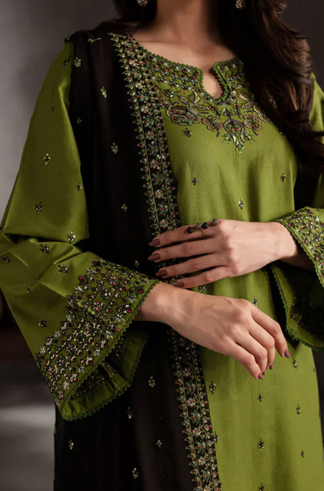 Batik - Winter 3PC Dhanak Embroidered Suit - SS0452