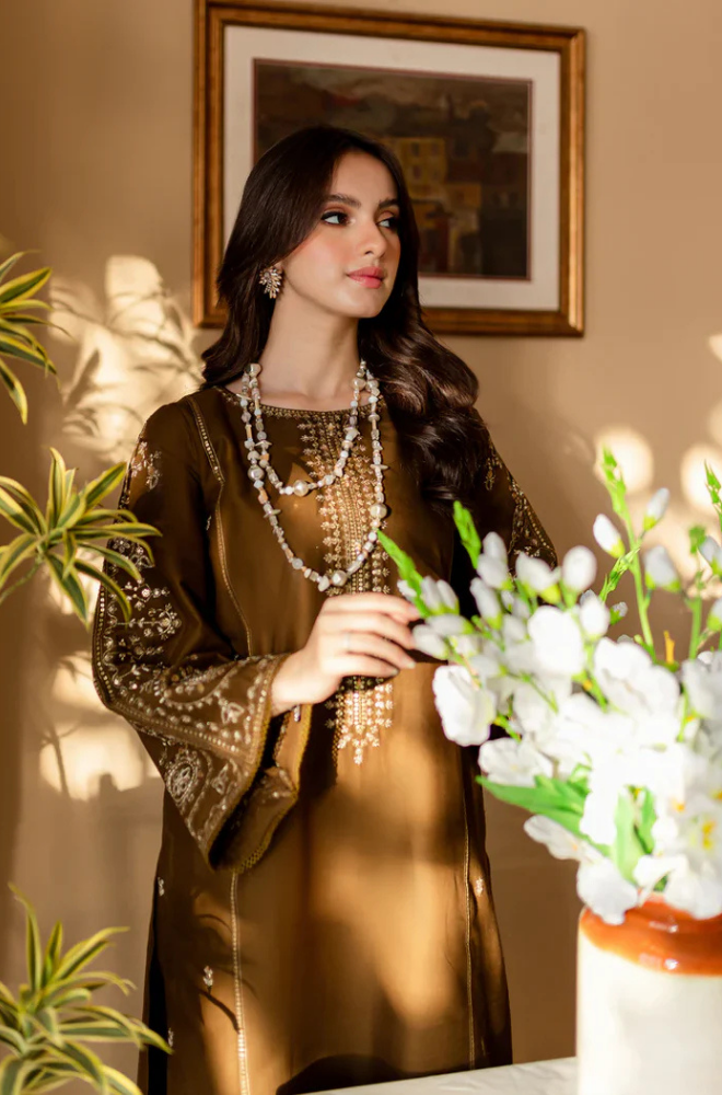 Baroque- 2 Piece - Dhanak Embroidered Suit- SRZ0108