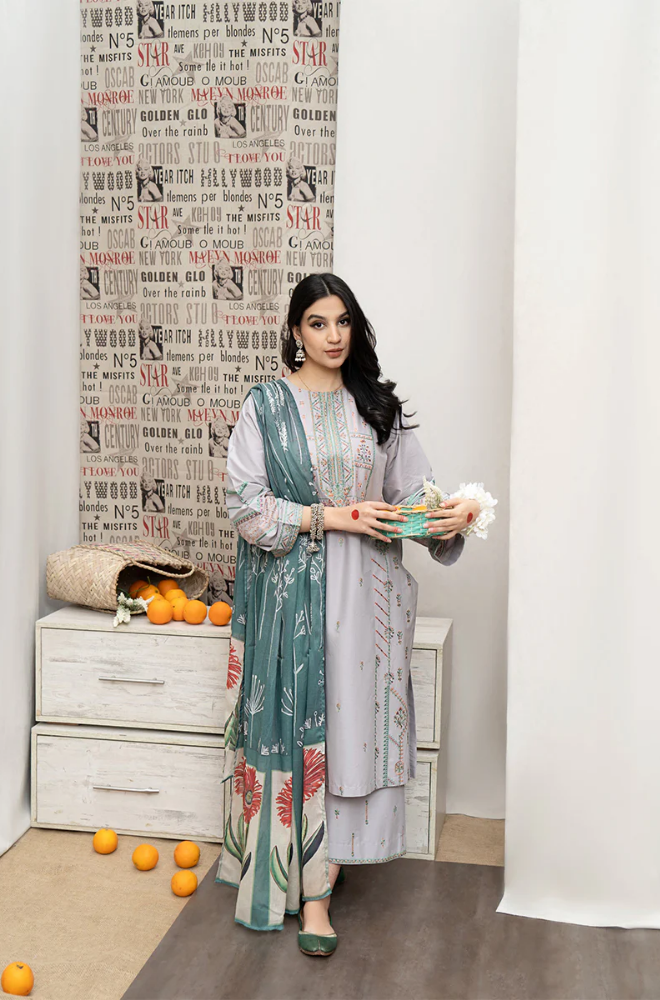 3 Piece - Lawn Embroidered Suit - SU0022