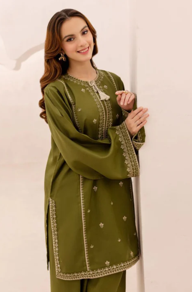 AGHA NOOR - Winter 2PC Dhanak Embroidered Suit - SS0460