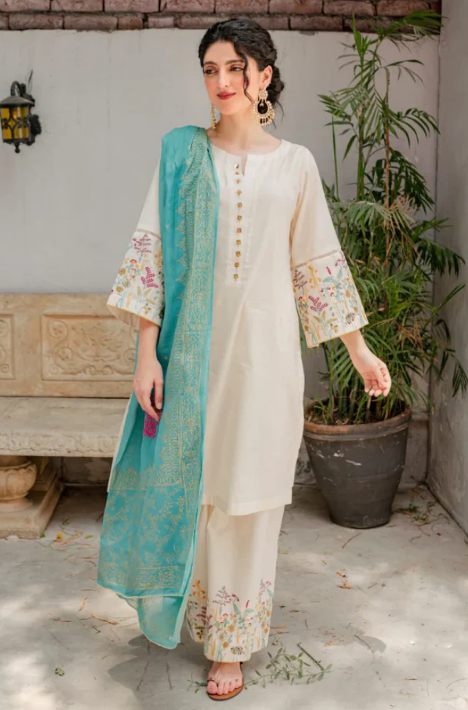 Kastoor - 3PC Lawn Embroidered Suit - SS0598