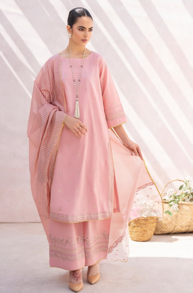 Zarkash- 3 Piece - Dhanak Embroidered Suit - SSIN257