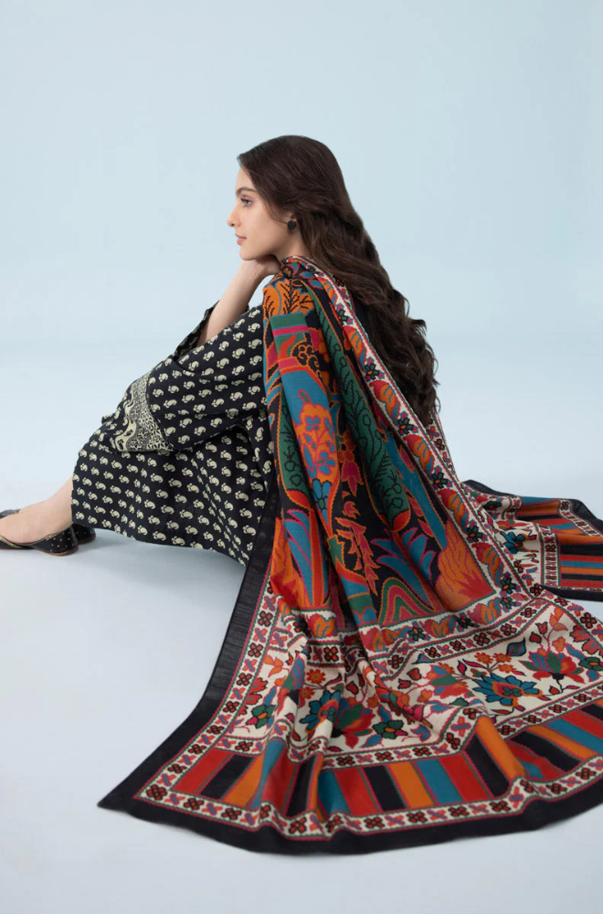 Sapphire - Winter 3PC Khaddar Digital Printed Dress - SS0448