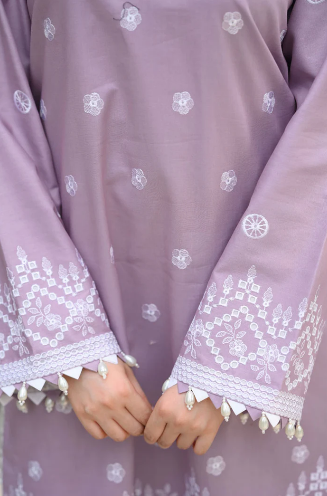 Sobia Nazir - Lawn Embroidered Suit -SSB0315