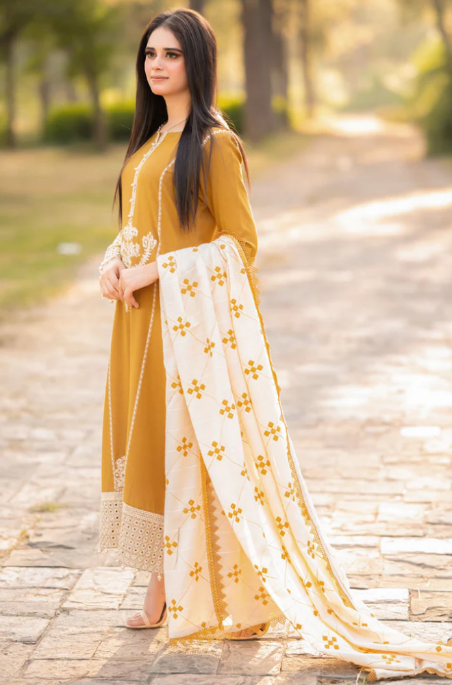 Maria .B. - Winter 3PC Dhanak Embroidered Suit - SS0455