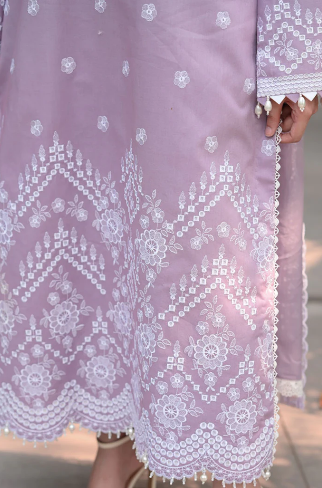 Sobia Nazir - Lawn Embroidered Suit -SSB0315