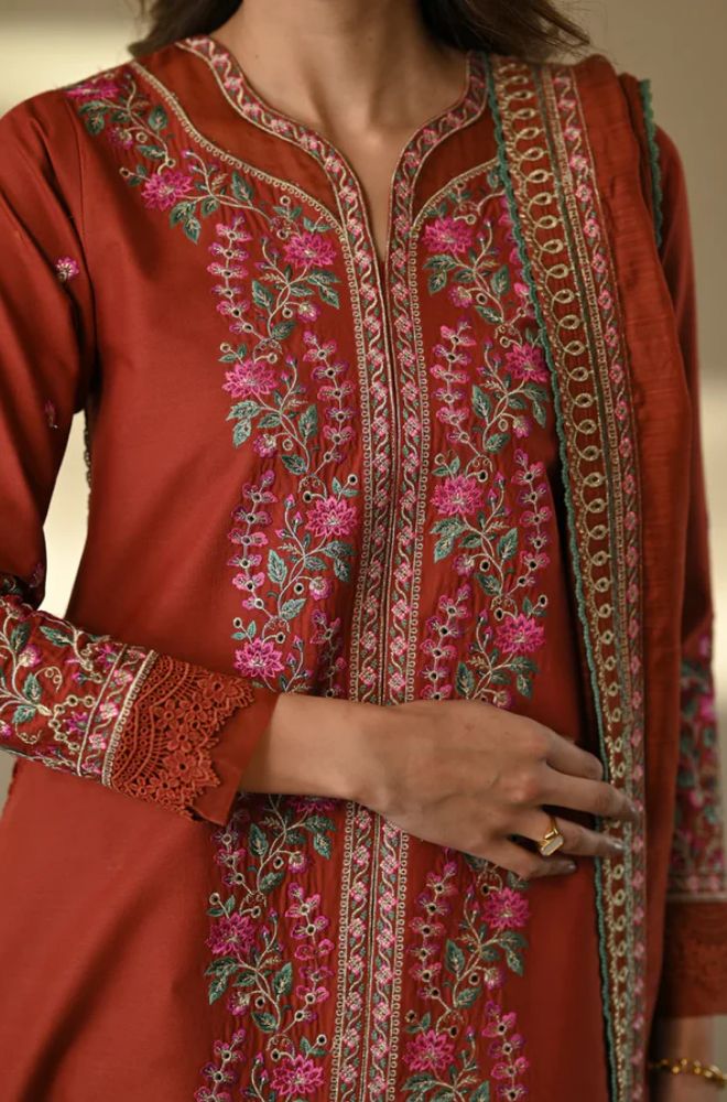 Binilyas - Winter 3PC Dhanak Embroidered Suit - SS0511