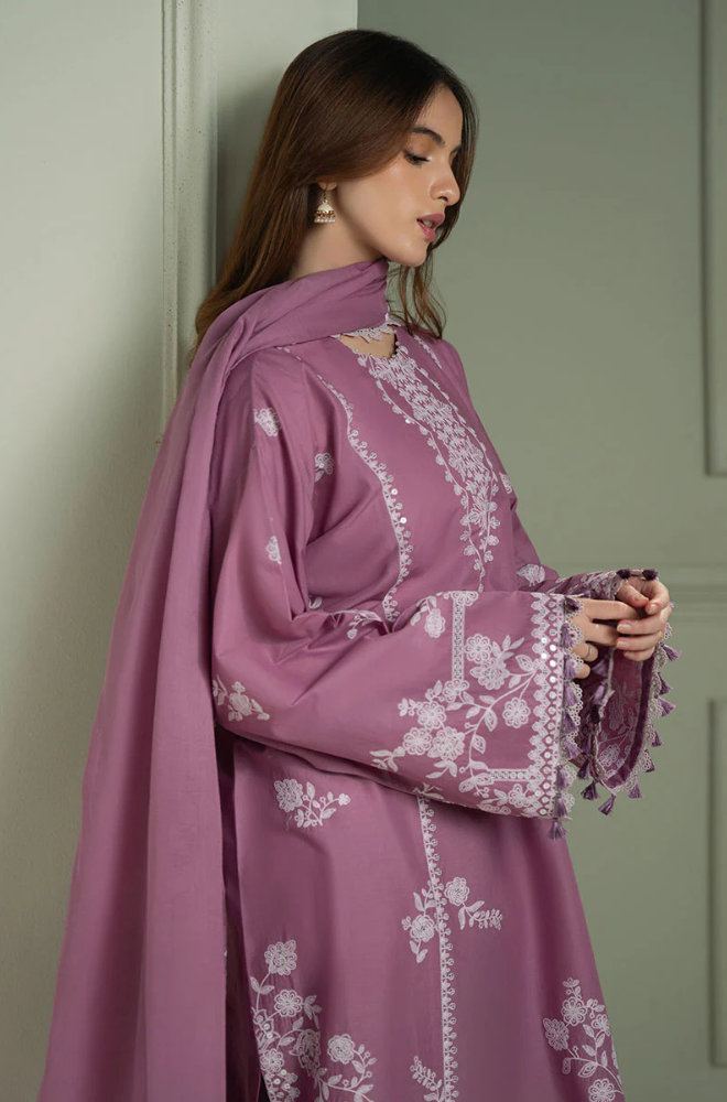 Cross Stitch - Winter 3PC Dhanak Embroidered Suit - SS0413