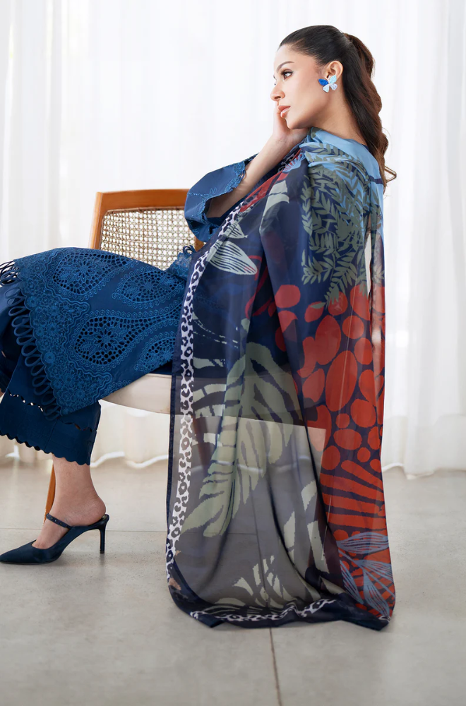 Maria .B. - Winter 3PC Dhanak Embroidered Suit - SS0472