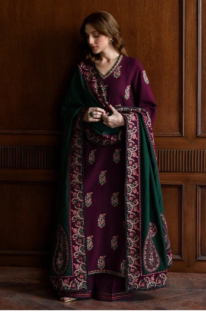 Batik - Winter 3PC Dhanak Embroidered Suit - SS0572