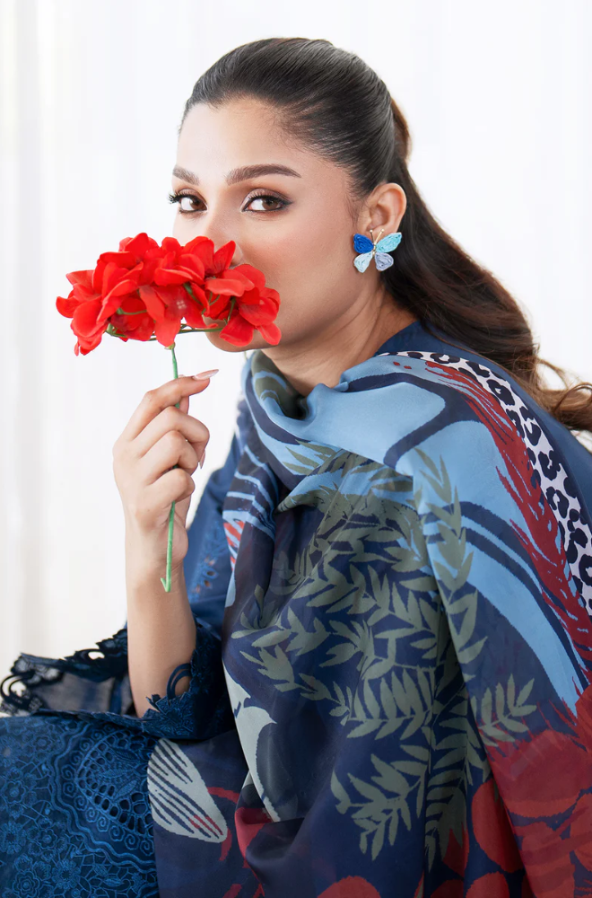 Maria .B. - Winter 3PC Dhanak Embroidered Suit - SS0472