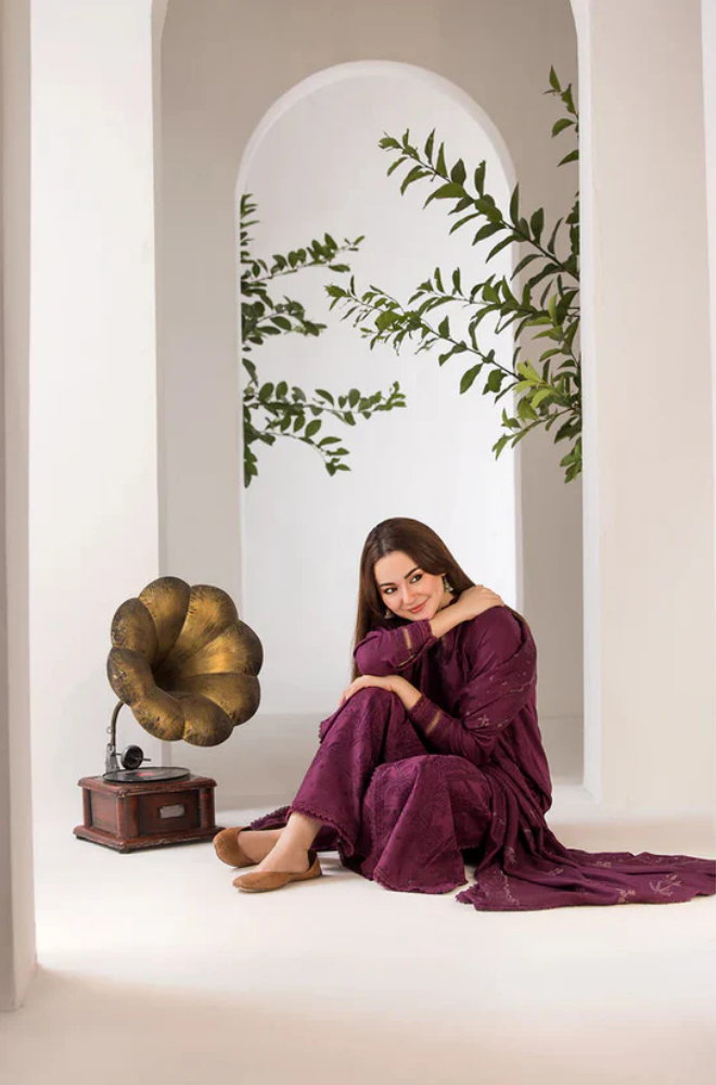 BAROQUE - Winter 3PC Dhanak Embroidered Suit - SS0486