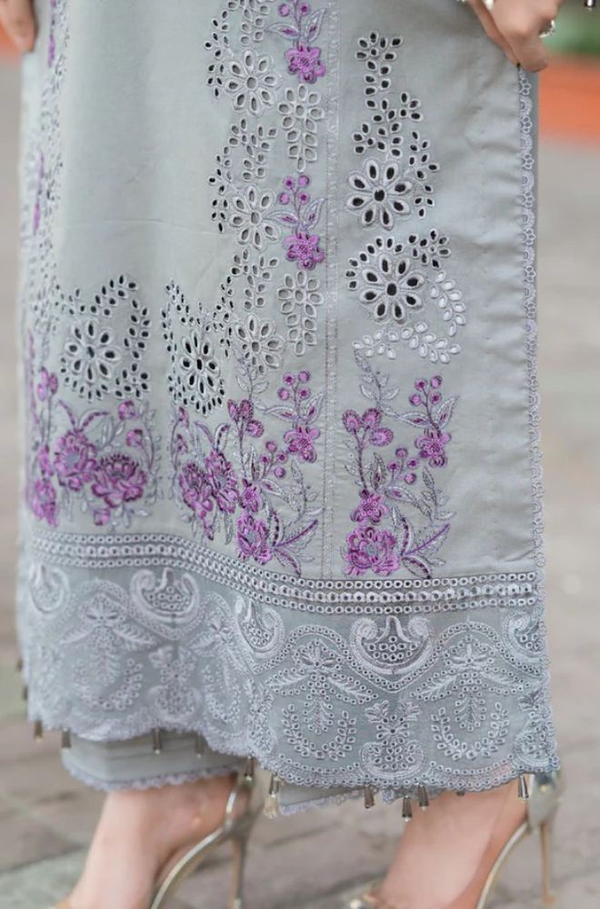 Mushq - Winter 3PC Dhanak ChickenKari Embroidered Suit- SS0289