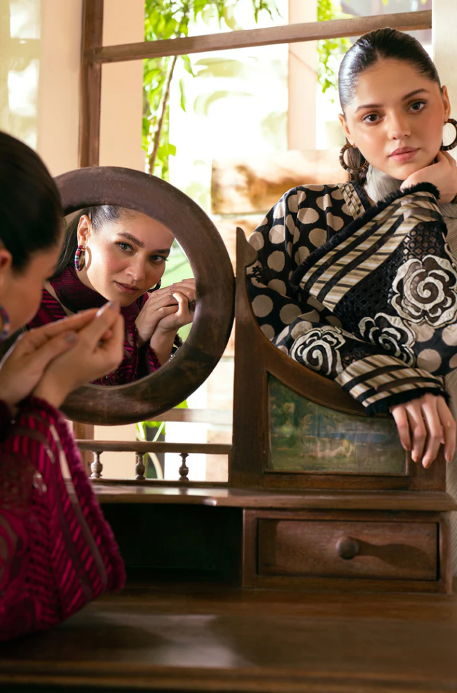 Baroque - Winter 3PC Khaddar Digital Printed Dress - SS0512