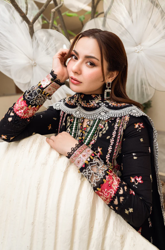 Qalamkar - 3PC Lawn Embroidered Suit - SA0101