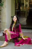Omal By Komal -3PC Lawn Embroidered Shirt with Chiffon Printed Dupatta and Trouser  - SC0003