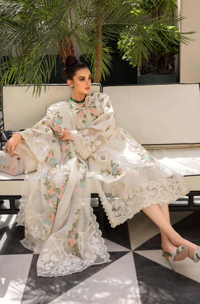 Crimson - Winter 3Pcs Dhanak Embroidered Suit - SB0017