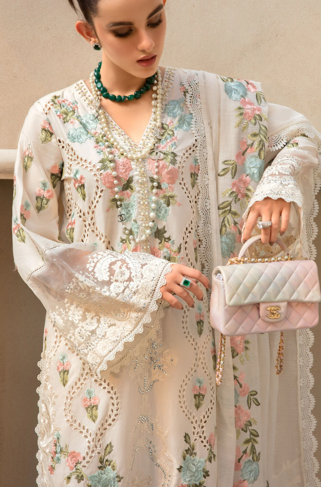 Crimson - Winter 3Pcs Dhanak Embroidered Suit - SB0017